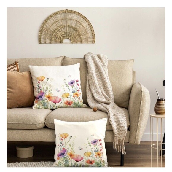Spring Floral Pillow Covers 18x18 Set of 2 18x18 inch Floral CUTE!! NEW!! - Picture 3 of 4